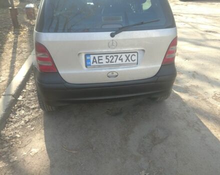 Мерседес А клас 2001 у Дніпро (Дніпропетровську) на Automoto.ua Сірий Мерседес А клас, об'ємом двигуна 1.4 л та пробігом 215 тис. км за 2900 $, фото 2 на Automoto.ua