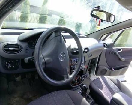 Серый Мерседес А класс, объемом двигателя 1.6 л и пробегом 233 тыс. км за 3300 $, фото 11 на Automoto.ua