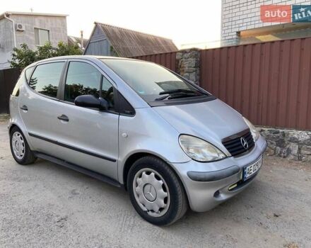 Мерседес А клас 2001 у Дніпро (Дніпропетровську) на Automoto.ua Сірий Мерседес А клас, об'ємом двигуна 1.7 л та пробігом 330 тис. км за 3900 $, фото 2 на Automoto.ua