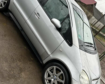 Серый Мерседес А класс, объемом двигателя 1.9 л и пробегом 245 тыс. км за 5200 $, фото 3 на Automoto.ua