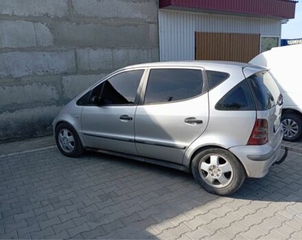 Сірий Мерседес А клас, об'ємом двигуна 1.7 л та пробігом 350 тис. км за 3200 $, фото 2 на Automoto.ua