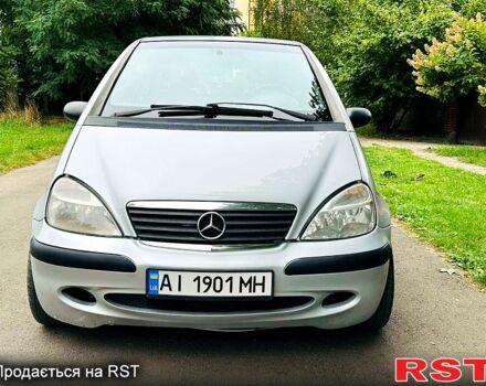 Серый Мерседес А класс, объемом двигателя 1.7 л и пробегом 299 тыс. км за 3700 $, фото 1 на Automoto.ua