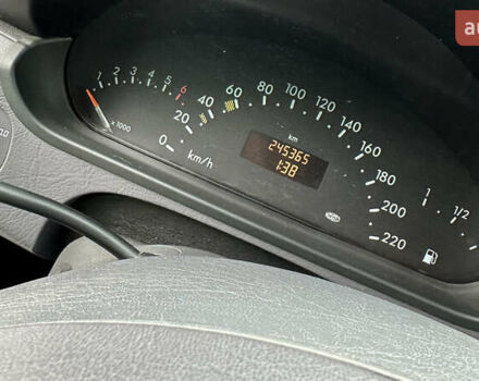 Серый Мерседес А класс, объемом двигателя 1.9 л и пробегом 245 тыс. км за 5200 $, фото 23 на Automoto.ua