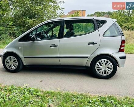 Серый Мерседес А класс, объемом двигателя 1.7 л и пробегом 319 тыс. км за 3700 $, фото 16 на Automoto.ua