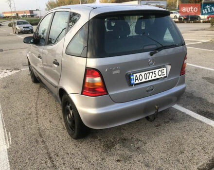 Серый Мерседес А класс, объемом двигателя 1.4 л и пробегом 250 тыс. км за 3000 $, фото 3 на Automoto.ua