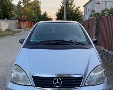 Мерседес А клас 2001 у Дніпро (Дніпропетровську) на Automoto.ua Сірий Мерседес А клас, об'ємом двигуна 1.7 л та пробігом 330 тис. км за 3900 $, фото 7 на Automoto.ua