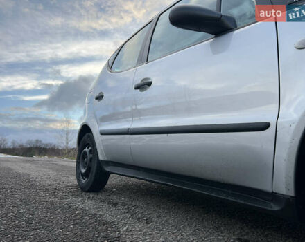 Серый Мерседес А класс, объемом двигателя 1.7 л и пробегом 213 тыс. км за 2999 $, фото 9 на Automoto.ua