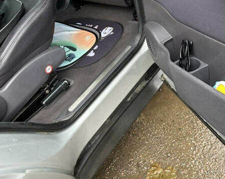 Серый Мерседес А класс, объемом двигателя 1.9 л и пробегом 245 тыс. км за 5200 $, фото 8 на Automoto.ua