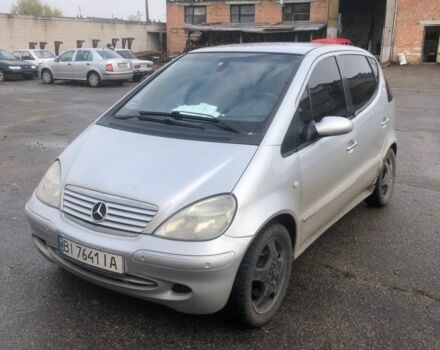 Серый Мерседес А класс, объемом двигателя 1.9 л и пробегом 296 тыс. км за 3700 $, фото 1 на Automoto.ua