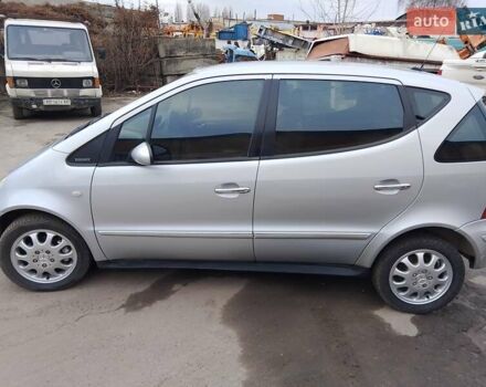 Серый Мерседес А класс, объемом двигателя 1.7 л и пробегом 285 тыс. км за 4500 $, фото 38 на Automoto.ua