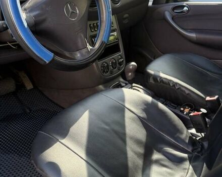 Сірий Мерседес А клас, об'ємом двигуна 1.7 л та пробігом 373 тис. км за 3899 $, фото 9 на Automoto.ua