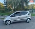 Серый Мерседес А класс, объемом двигателя 1.7 л и пробегом 250 тыс. км за 3500 $, фото 3 на Automoto.ua