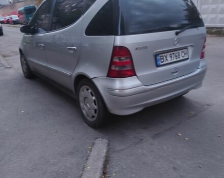 Серый Мерседес А класс, объемом двигателя 1.7 л и пробегом 277 тыс. км за 3000 $, фото 1 на Automoto.ua