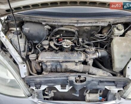 Серый Мерседес А класс, объемом двигателя 1.7 л и пробегом 285 тыс. км за 4500 $, фото 20 на Automoto.ua