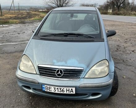 Серый Мерседес А класс, объемом двигателя 1.7 л и пробегом 288 тыс. км за 2300 $, фото 1 на Automoto.ua