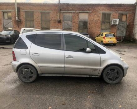 Серый Мерседес А класс, объемом двигателя 1.9 л и пробегом 296 тыс. км за 3700 $, фото 2 на Automoto.ua