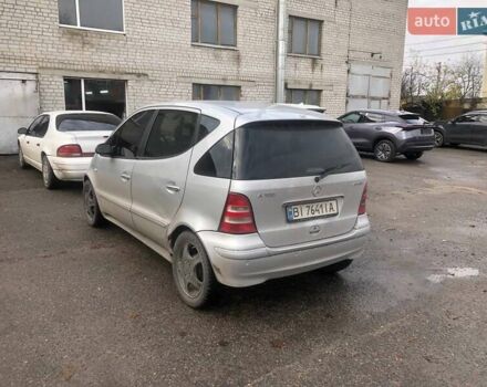 Сірий Мерседес А клас, об'ємом двигуна 1.9 л та пробігом 296 тис. км за 3600 $, фото 5 на Automoto.ua