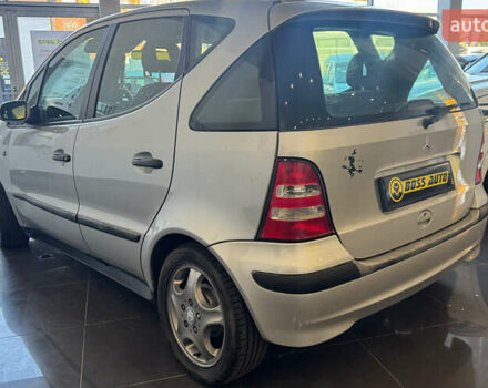 Серый Мерседес А класс, объемом двигателя 1.6 л и пробегом 244 тыс. км за 4450 $, фото 4 на Automoto.ua