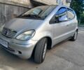 Сірий Мерседес А клас, об'ємом двигуна 1.7 л та пробігом 120 тис. км за 4025 $, фото 1 на Automoto.ua