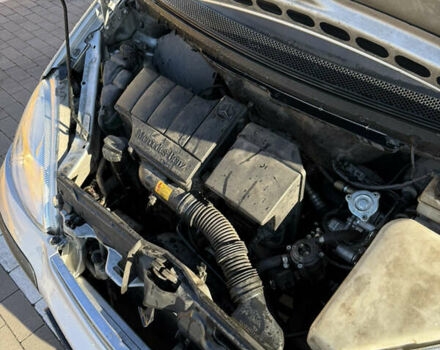 Серый Мерседес А класс, объемом двигателя 1.6 л и пробегом 297 тыс. км за 3000 $, фото 4 на Automoto.ua