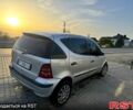 Серый Мерседес А класс, объемом двигателя 1.7 л и пробегом 222 тыс. км за 5000 $, фото 2 на Automoto.ua