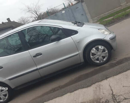 Сірий Мерседес А клас, об'ємом двигуна 1.6 л та пробігом 290 тис. км за 3500 $, фото 2 на Automoto.ua