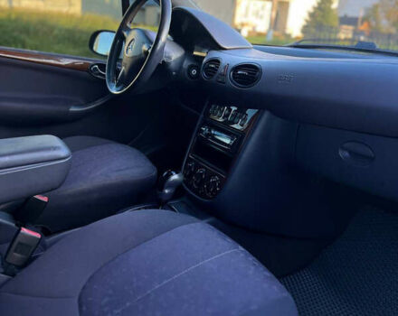 Серый Мерседес А класс, объемом двигателя 1.69 л и пробегом 273 тыс. км за 3799 $, фото 1 на Automoto.ua