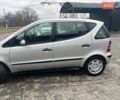 Серый Мерседес А класс, объемом двигателя 1.7 л и пробегом 270 тыс. км за 3500 $, фото 3 на Automoto.ua