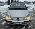 Серый Мерседес А класс, объемом двигателя 1.7 л и пробегом 250 тыс. км за 3000 $, фото 1 на Automoto.ua