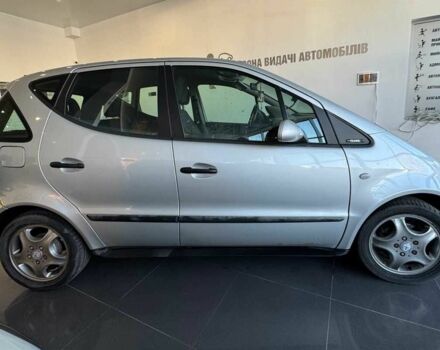 Серый Мерседес А класс, объемом двигателя 1.6 л и пробегом 244 тыс. км за 4450 $, фото 7 на Automoto.ua