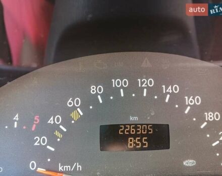 Мерседес А класс 2002 в Одессе на Automoto.ua Серый Мерседес А класс, объемом двигателя 1.6 л и пробегом 226 тыс. км за 3000 $, фото 7 на Automoto.ua