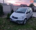 Серый Мерседес А класс, объемом двигателя 1.6 л и пробегом 155 тыс. км за 3100 $, фото 1 на Automoto.ua