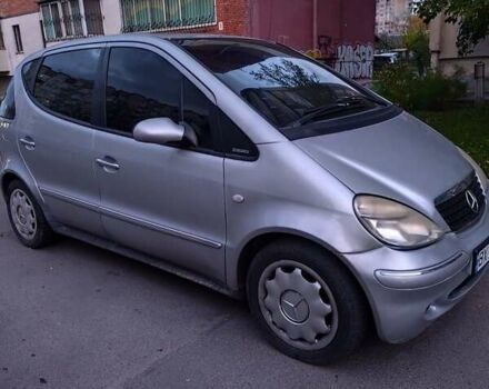 Серый Мерседес А класс, объемом двигателя 1.7 л и пробегом 277 тыс. км за 3000 $, фото 1 на Automoto.ua