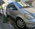Сірий Мерседес А клас, об'ємом двигуна 1.7 л та пробігом 120 тис. км за 4025 $, фото 2 на Automoto.ua