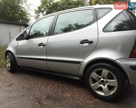 Сірий Мерседес А клас, об'ємом двигуна 1.7 л та пробігом 319 тис. км за 3000 $, фото 15 на Automoto.ua