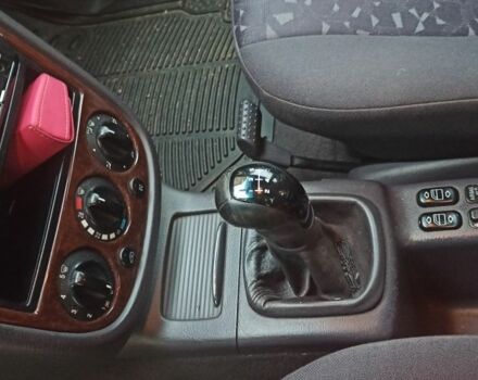 Сірий Мерседес А клас, об'ємом двигуна 1.7 л та пробігом 287 тис. км за 3900 $, фото 6 на Automoto.ua