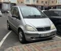Сірий Мерседес А клас, об'ємом двигуна 1.6 л та пробігом 241 тис. км за 3000 $, фото 1 на Automoto.ua