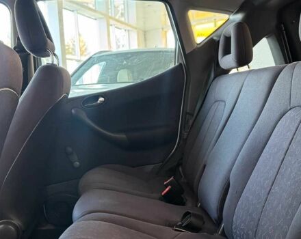 Серый Мерседес А класс, объемом двигателя 1.6 л и пробегом 244 тыс. км за 4450 $, фото 18 на Automoto.ua