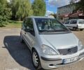 Серый Мерседес А класс, объемом двигателя 1.6 л и пробегом 180 тыс. км за 3699 $, фото 1 на Automoto.ua