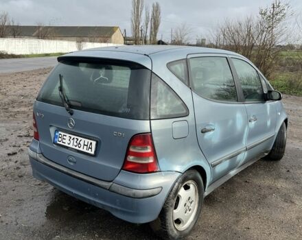 Серый Мерседес А класс, объемом двигателя 1.7 л и пробегом 288 тыс. км за 2300 $, фото 2 на Automoto.ua