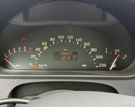 Серый Мерседес А класс, объемом двигателя 1.6 л и пробегом 297 тыс. км за 3100 $, фото 11 на Automoto.ua