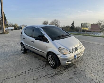 Серый Мерседес А класс, объемом двигателя 1.7 л и пробегом 224 тыс. км за 4000 $, фото 3 на Automoto.ua