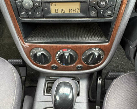 Серый Мерседес А класс, объемом двигателя 1.6 л и пробегом 218 тыс. км за 4300 $, фото 20 на Automoto.ua