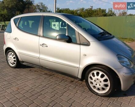 Мерседес А класс 2002 в Одессе на Automoto.ua Серый Мерседес А класс, объемом двигателя 1.6 л и пробегом 226 тыс. км за 3000 $, фото 8 на Automoto.ua