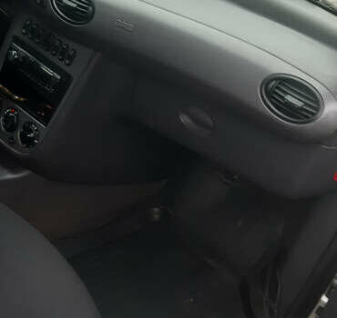 Сірий Мерседес А клас, об'ємом двигуна 1.6 л та пробігом 290 тис. км за 3500 $, фото 5 на Automoto.ua