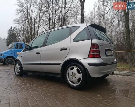 Серый Мерседес А класс, объемом двигателя 1.69 л и пробегом 180 тыс. км за 3500 $, фото 7 на Automoto.ua
