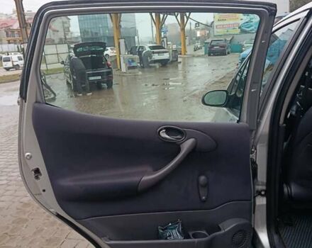 Серый Мерседес А класс, объемом двигателя 1.69 л и пробегом 180 тыс. км за 3500 $, фото 18 на Automoto.ua