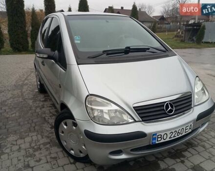 Серый Мерседес А класс, объемом двигателя 1.7 л и пробегом 265 тыс. км за 3555 $, фото 3 на Automoto.ua