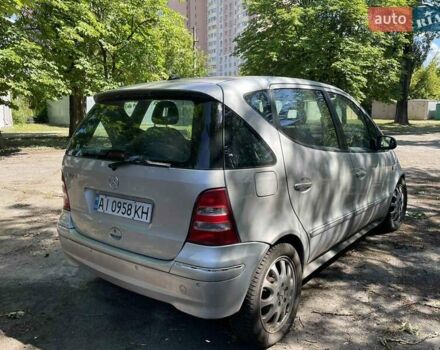 Серый Мерседес А класс, объемом двигателя 1.9 л и пробегом 164 тыс. км за 2900 $, фото 4 на Automoto.ua