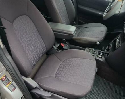 Серый Мерседес А класс, объемом двигателя 1.69 л и пробегом 180 тыс. км за 3500 $, фото 33 на Automoto.ua